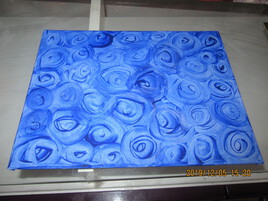 boutons de roses bleues