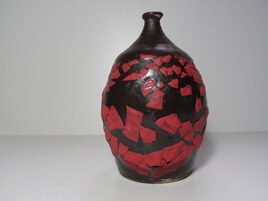 Poterie rouge et noire