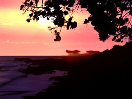 couché de soleil sur lac