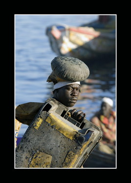 Arriv&eacute;e des p&ecirc;cheurs, Saint-Louis du S&eacute;n&eacute;gal