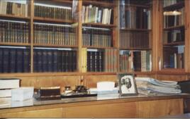 PHOTO OF BEN-GURION'S OFFICE BY CLAUDE DUBOIS