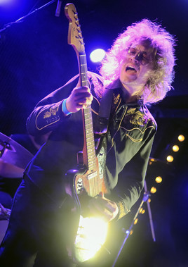 The Besnard Lakes, Bus Palladium, Paris, 2010