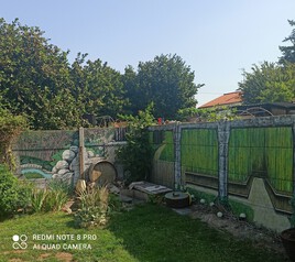 Suite peinture sur mur ext&eacute;rieur