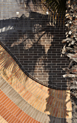 Abstraction 2 (La Grande Motte - France) tirage dibond® 40 x 60 cm