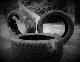 un pneu de repos