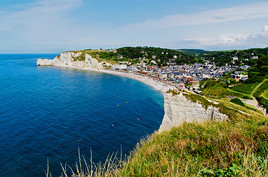 Plage et ville d'Etretat