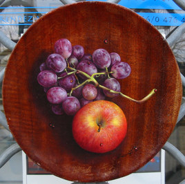 Peinture à l'huile dans une assiette en bois "la grape de raisin et la pomme".