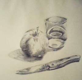 pomme et verre d'eau