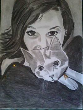 Jeune femme et son chat